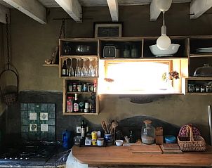 Rustieke keuken in Vakantiehuis in Vresse-Sur-Semois, omgeven door natuur in de Ardennen, Belgi.