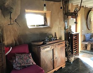 Gezellige binnenruimte van Vakantiehuis in Vresse-Sur-Semois, met unieke inrichting in de Ardennen, Belgi.