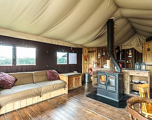 Guest house 083324 - Tent house Namur - Tenthuisje met warme priv�douche naast de tent