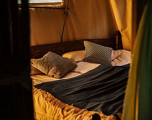 Unterkunft 083332 - Zelthaus Namur - Tenthuisje met warme privédouche naast de tent met Hottub