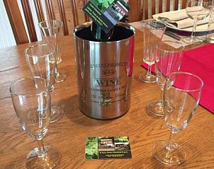 Cozy set table in Chalet Eikenblad, vacation home for get together in Durbuy, Ardennes.