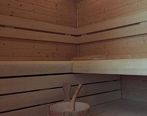 Cozy sauna in Chalet Eikenblad, relaxing vacation home in Durbuy, Ardennes.