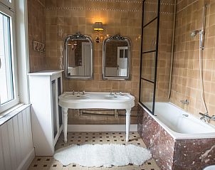 Unterkunft 0935801 - Besondere Übernachtungen Luxemburg - La Maison des Fleurs