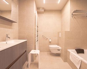 Guest house 1102124 - Apartment Belgian Coast - Appartement Whispering Waves with parking & terrace