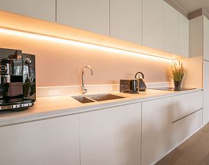 Guest house 1102124 - Apartment Belgian Coast - Appartement Whispering Waves with parking & terrace