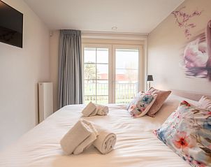 Guest house 1102124 - Apartment Belgian Coast - Appartement Whispering Waves with parking & terrace