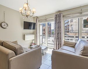 Gemtliches Wohnzimmer von Majestic Town - 002 in Blankenberge mit Stadtblick, ideales Ferienhaus an der belgischen Kste.