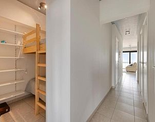 Guest house 1102275 - Holiday property Belgian Coast - Golfbreker Seaview