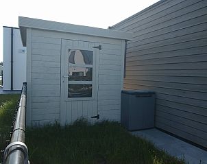 Opslagruimte bij Chalet in Bredene, Belgische kust, biedt handige extra opslag voor vakantiegangers in dit charmante vakantiehuis.