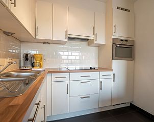 Guest house 110933 - Apartment Belgian Coast - Appartement Zeeparel 402 with balcony