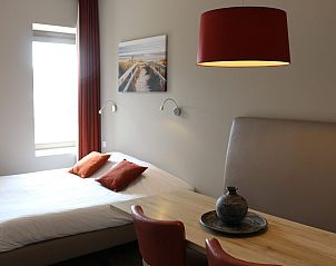 Gezellige slaapkamer in Studio | 4 Personen, vakantiehuis in Middelkerke, Belgische kust, met modern interieur en sfeervolle decoratie.