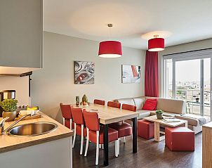 Guest house 113803 • Holiday property Belgian Coast • Comfort Suite - 6p | Slaapkamer - Slaaphoek - Zetelbed 