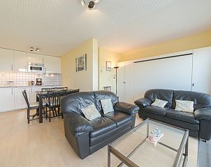 Guest house 1140116 - Apartment Belgian Coast - Appartement Maya - Parking and distant view