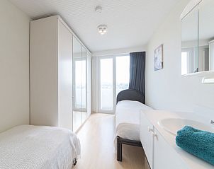 Guest house 1140116 - Apartment Belgian Coast - Appartement Maya - Parking and distant view