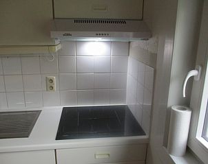 Induction cooktop in De Haan Cottage 670, vacation home on the Belgian coast, perfect for cooking.